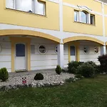 Thermal Garden Apartment *