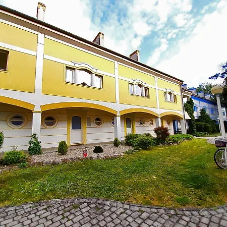Thermal Garden Apartment *